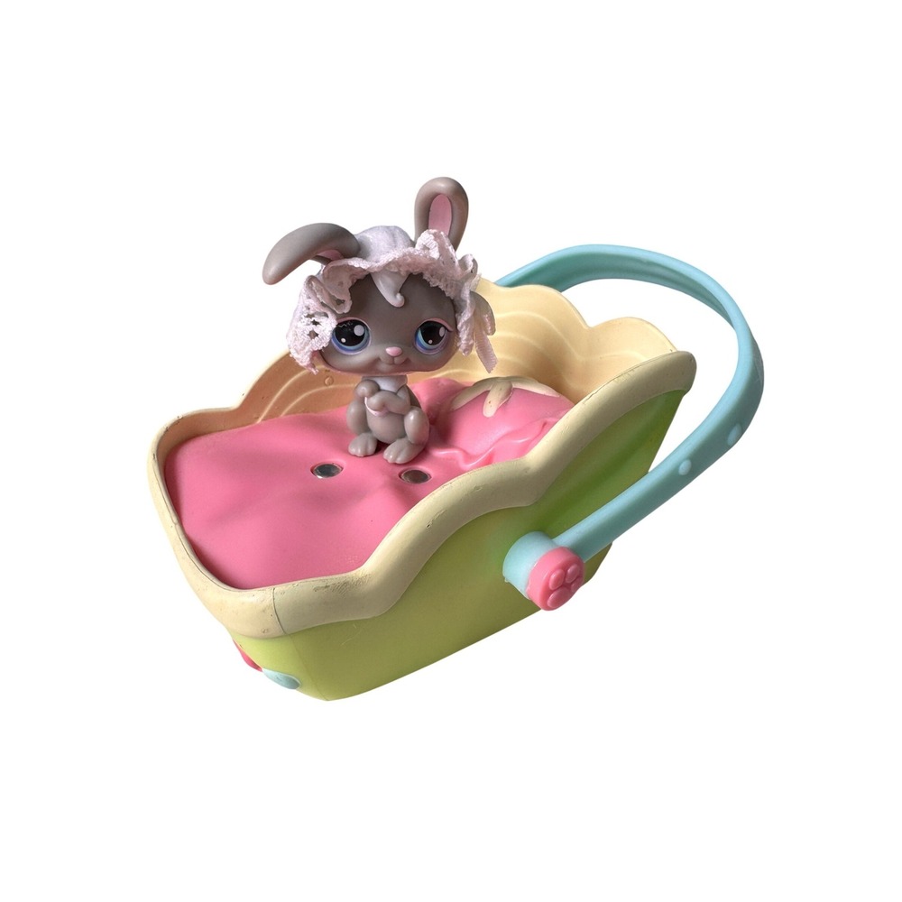 Hasbro Littlest Pet Shop Bunny Rabbit #14 Grey Blue Eyes Bonnet Bassinet Set
